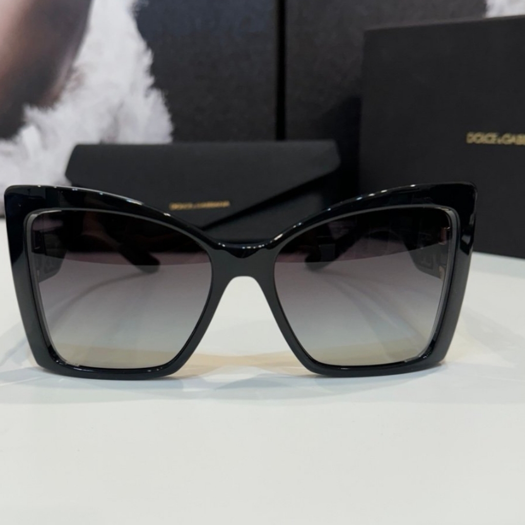 Dolce And Gabbana Sunglasses Brand New Never Worn